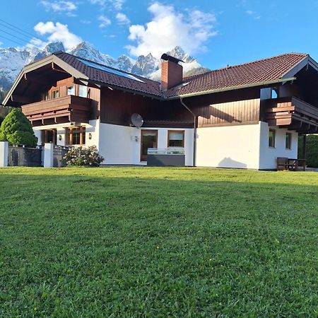 プファルヴェルフェンHaus Riederアパートメント エクステリア 写真
