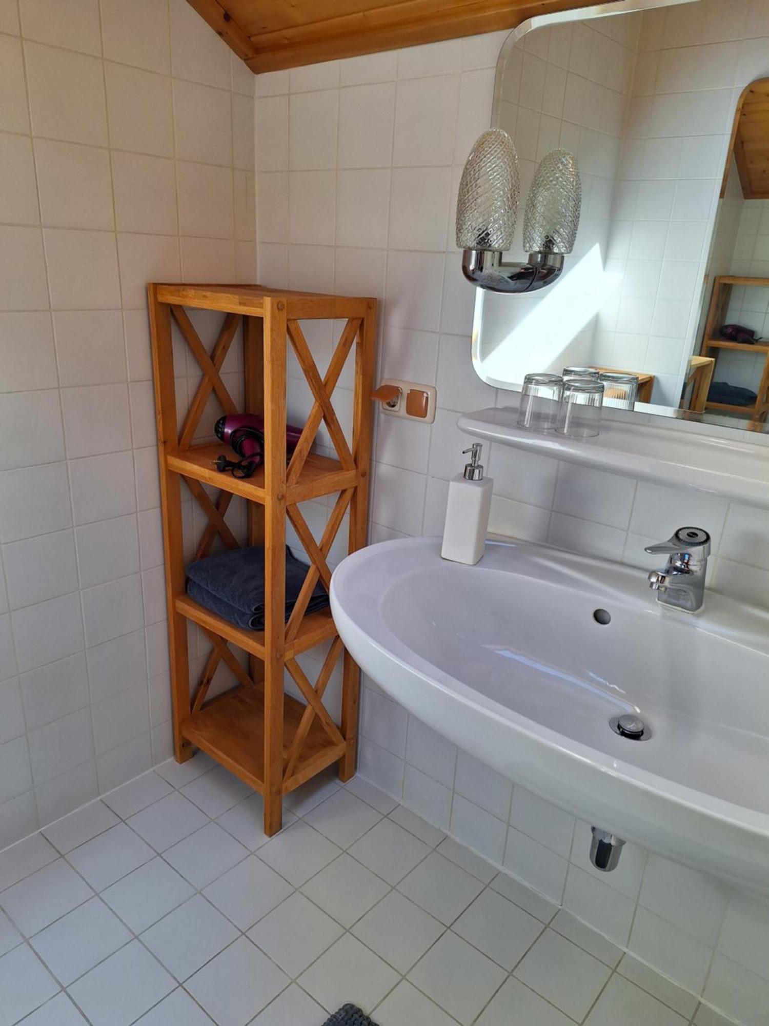 プファルヴェルフェンHaus Riederアパートメント エクステリア 写真