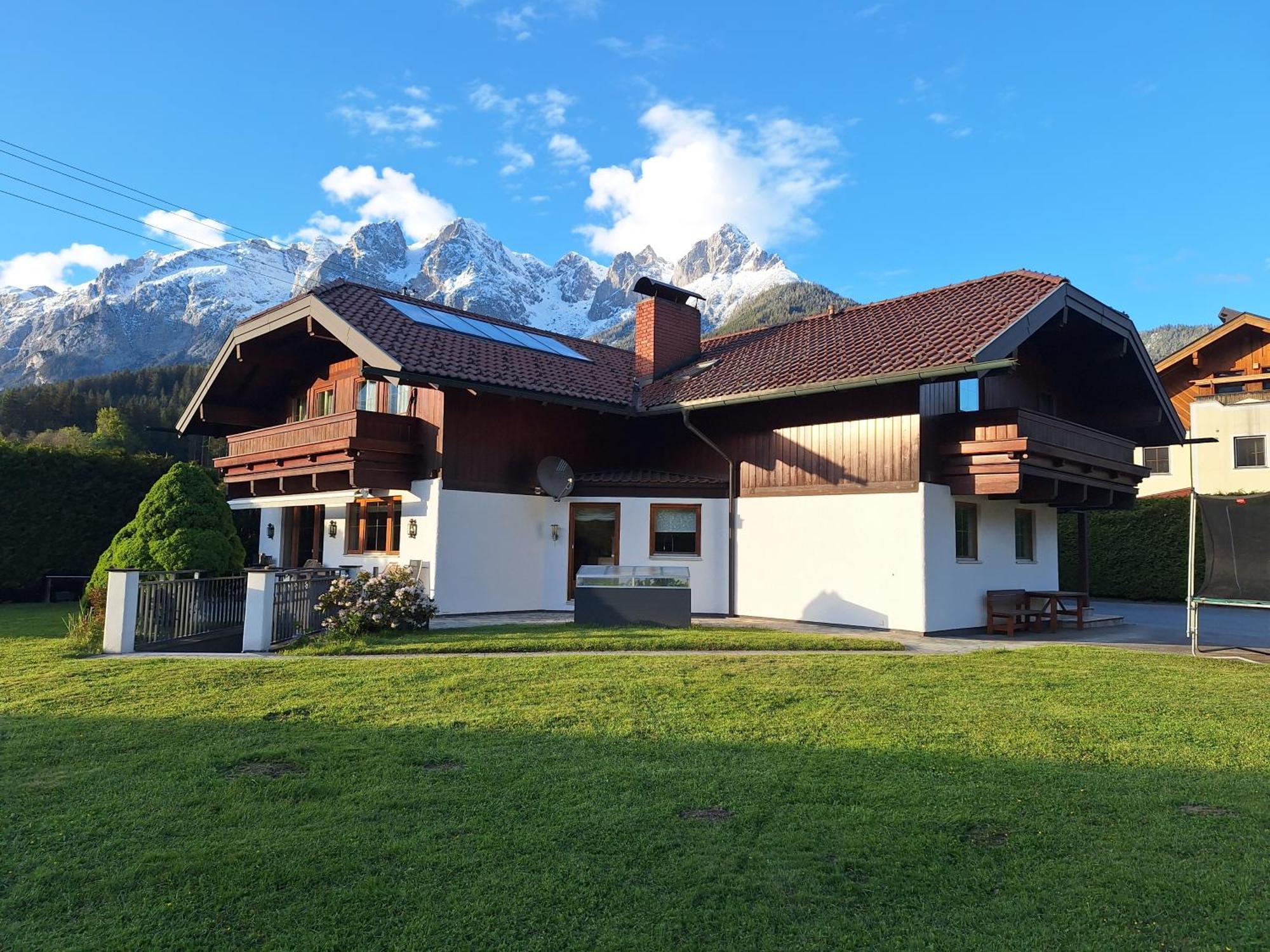 プファルヴェルフェンHaus Riederアパートメント エクステリア 写真